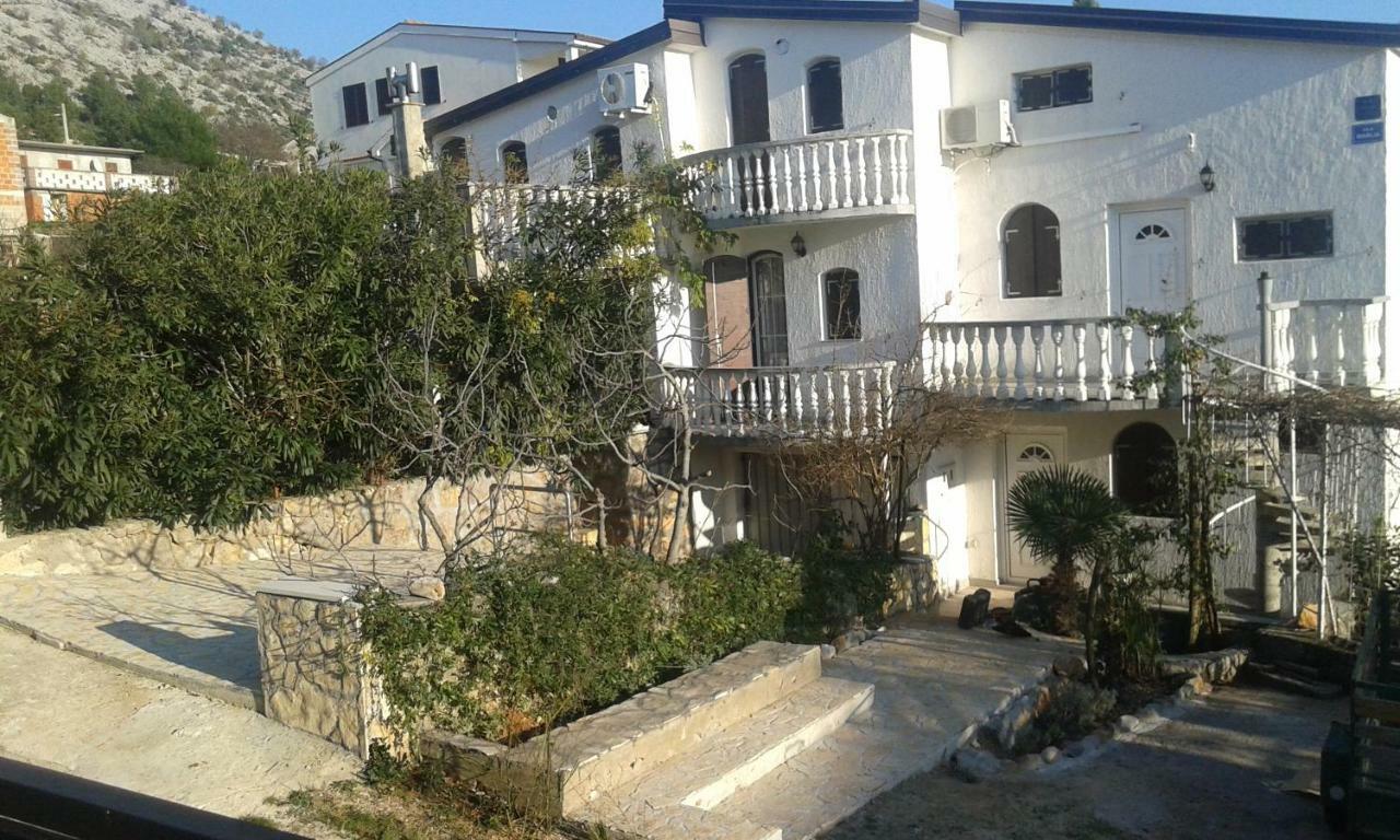 Apartmani Marija Starigrad Paklenica Exterior foto